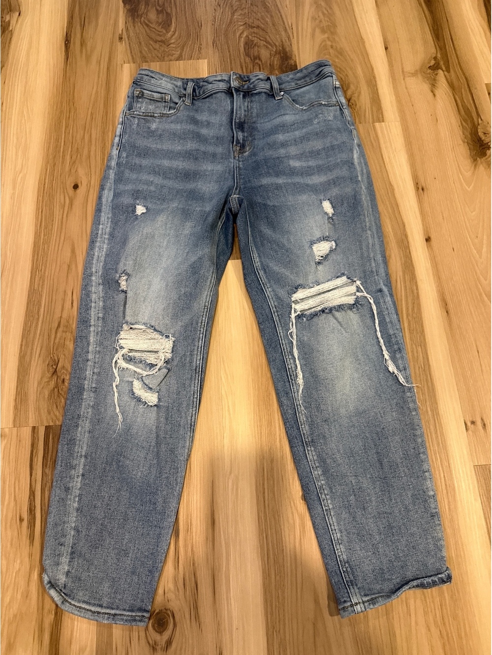 Risen high rise, distressed 13/31